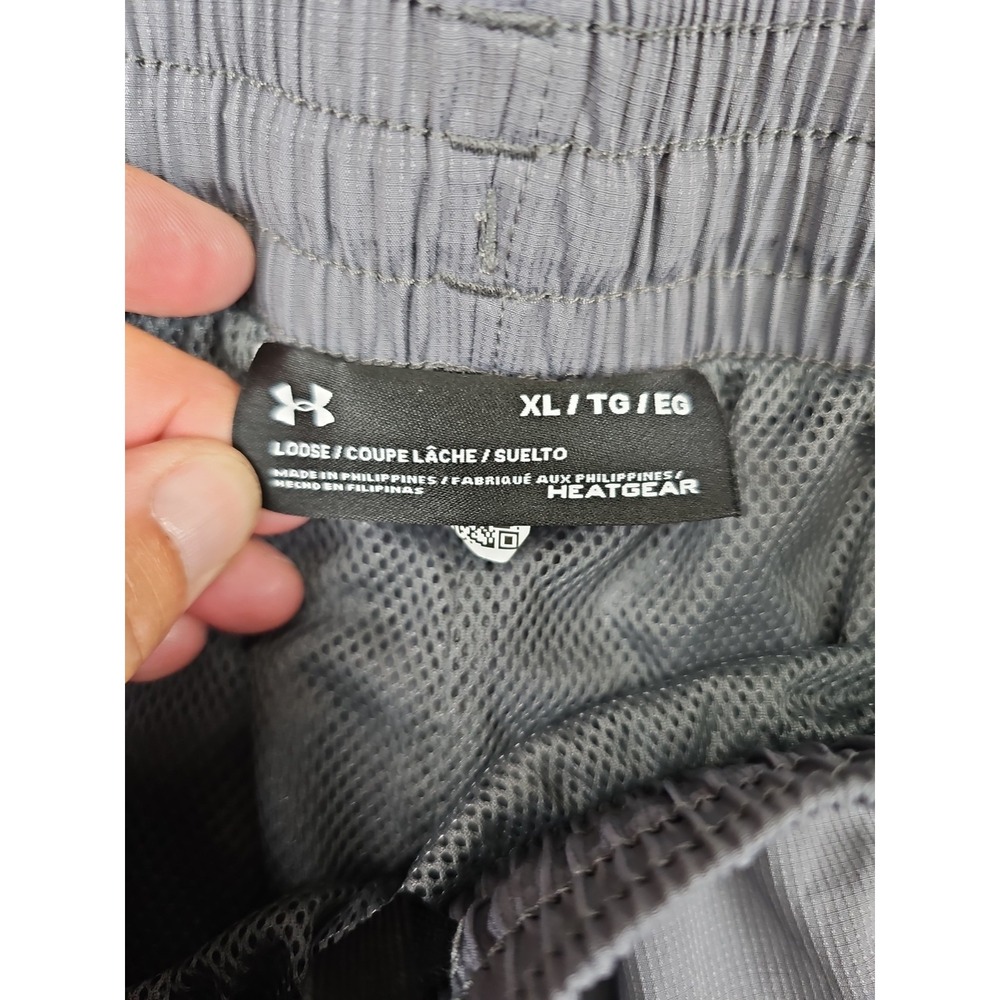 Under Armour Windbreaker Track Pants Men XL Gray Loose 32" Woven Vital Warmup - Picture 6 of 9